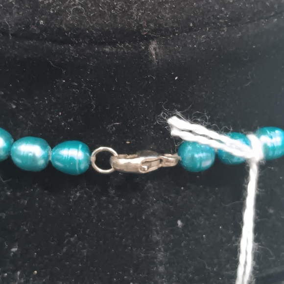 Vintage Dyed Cyan Blue Pearl necklace size Potato  Pearls 6mm- 10.5 mn - Picture 10 of 12